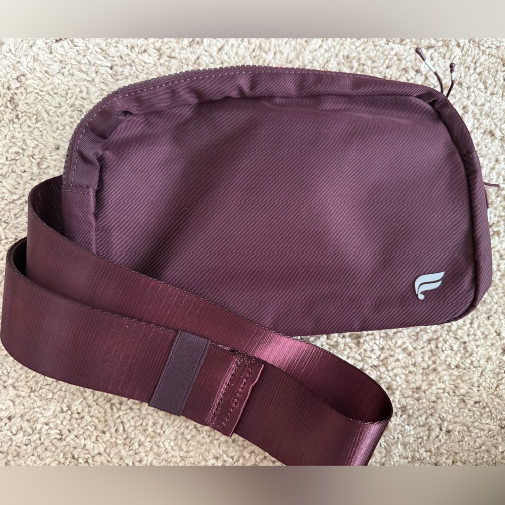 Fabletics Burgundy Large Nylon Belt Bag Crossbody Sling OS